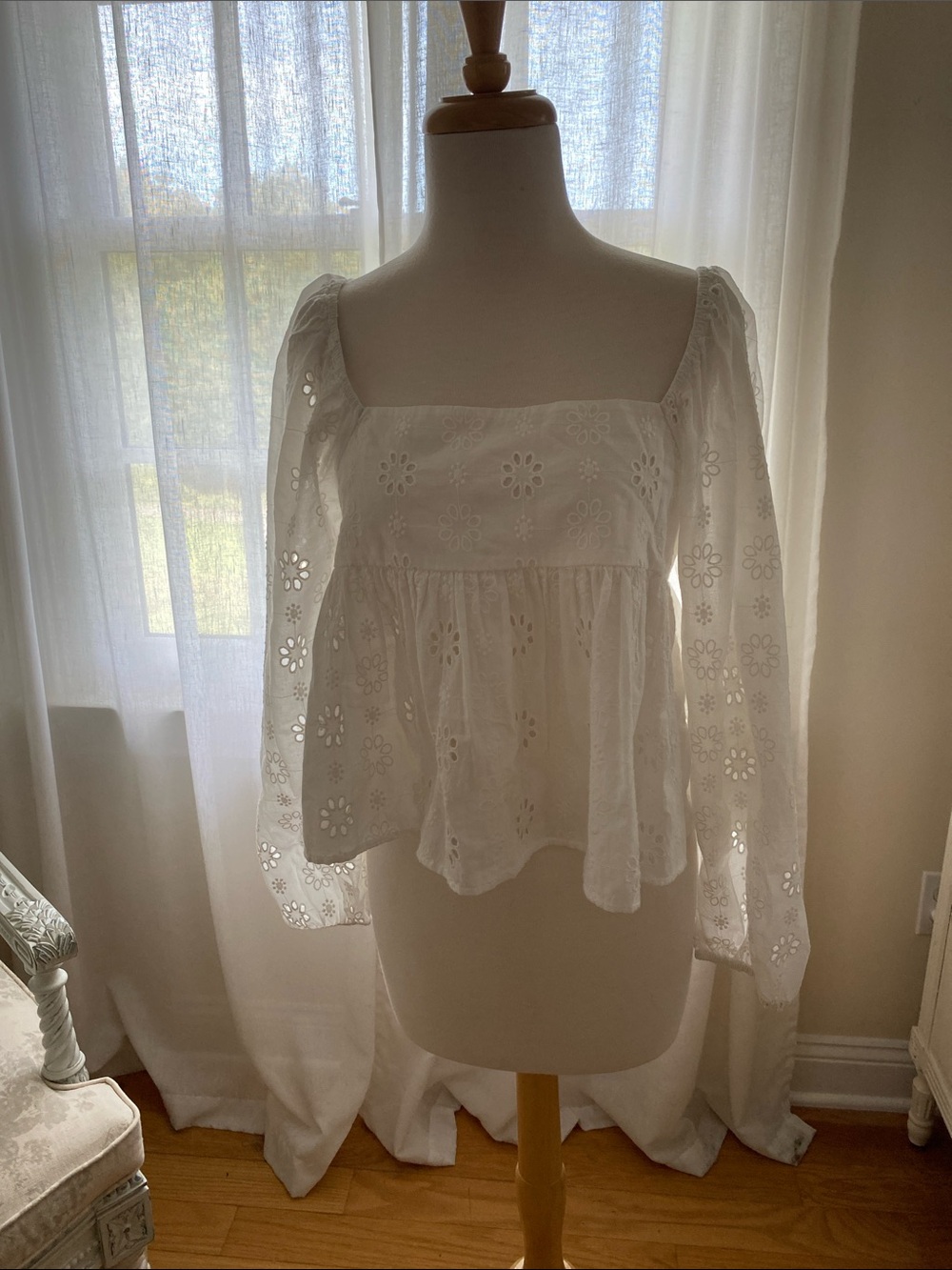 bp White Floral Eyelet Square-Neck Peasant Blouse